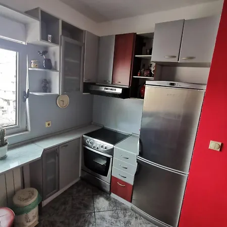 Beloved Birch Apartment Skopje Buitenkant foto